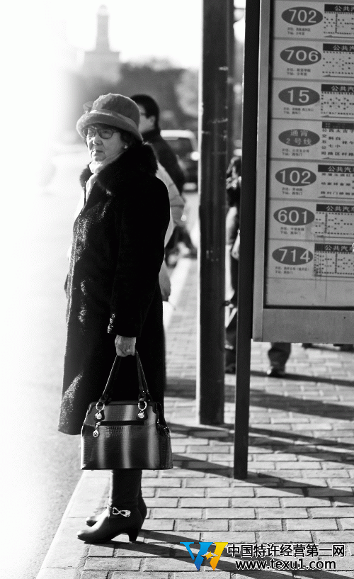 80歲老太曾擁千萬資產(chǎn)入獄18年70歲出獄再創(chuàng)業(yè)