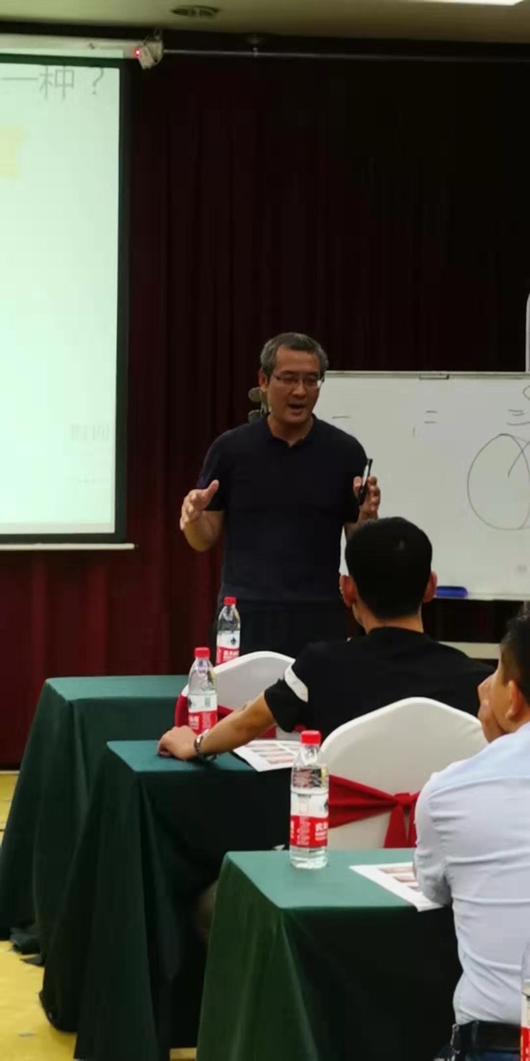 “中國(guó)特許經(jīng)營(yíng)大講堂·太原站“活動(dòng)圓滿結(jié)束